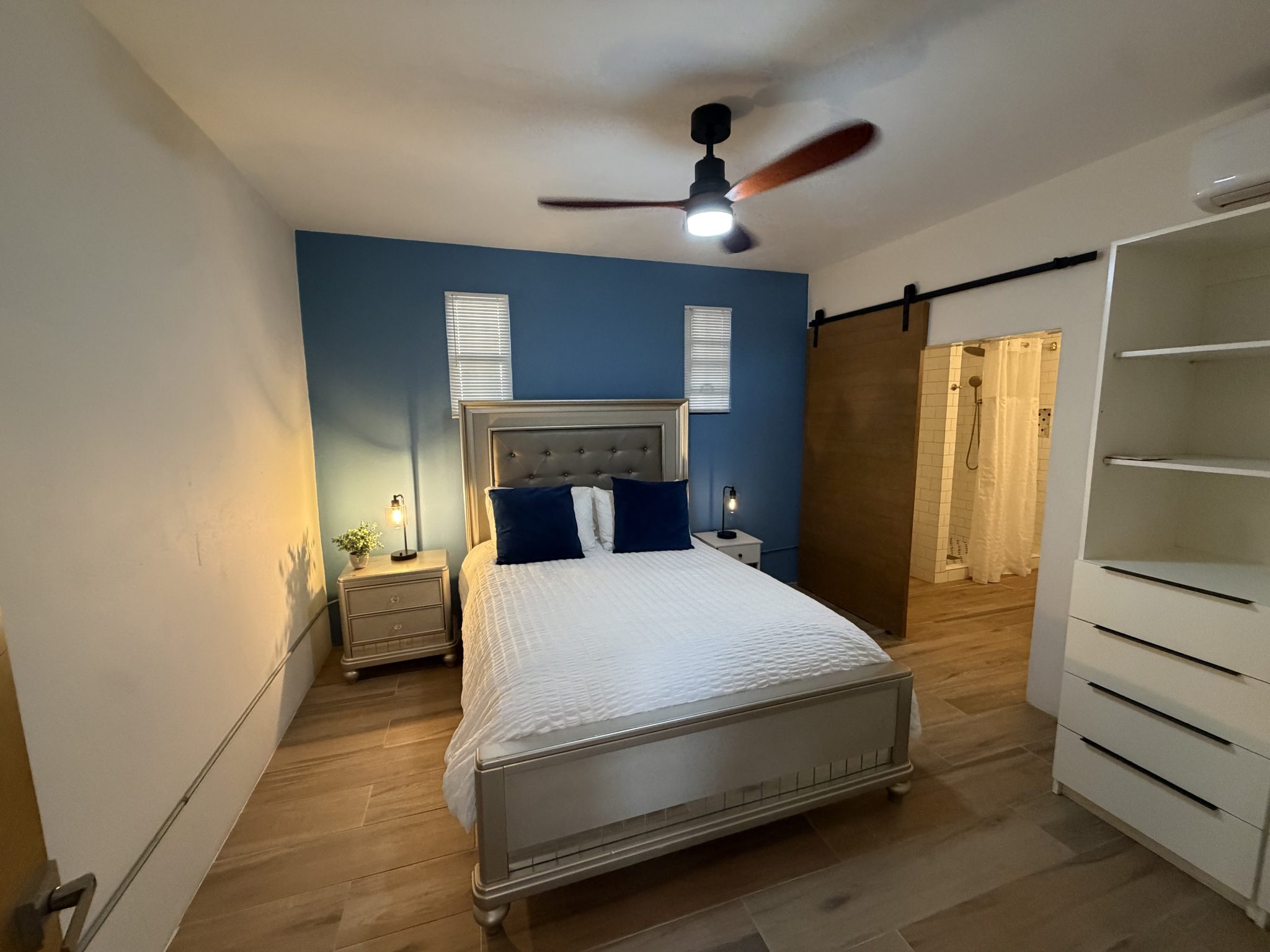 Private guest bedroom at Iboga Treatment Center in Ensenada, Mexico